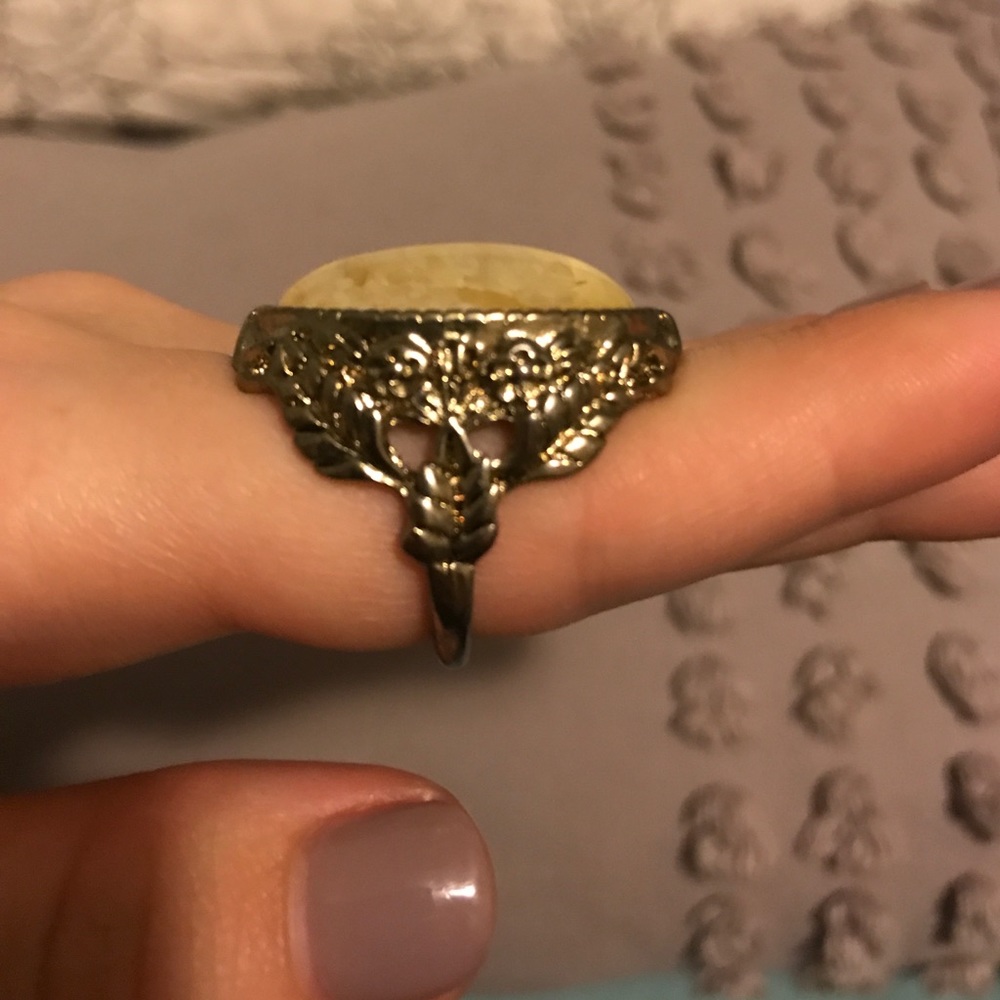 Statement ring - Picture 2 of 2