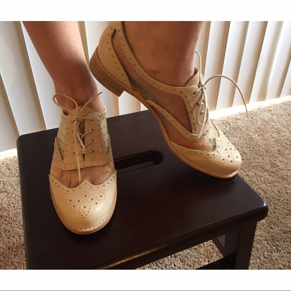 Stuart Weitzman 'Dandyperf' Wingtip Oxford sz. 7