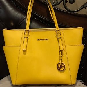 MICHAEL Michael Kors Jet Set