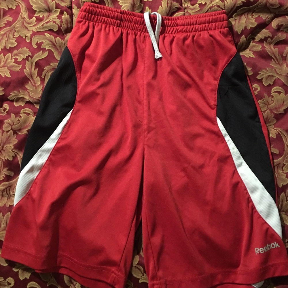 Athletic shorts