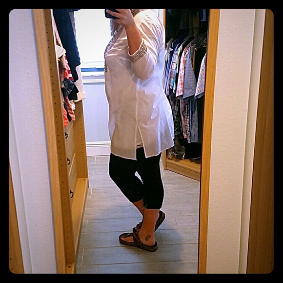 White Chico's Tunic - Picture 3 of 6