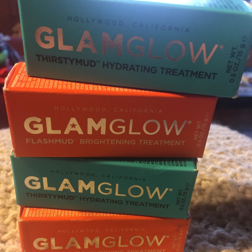 🎈sale🎈4 newGlamGlow treatments