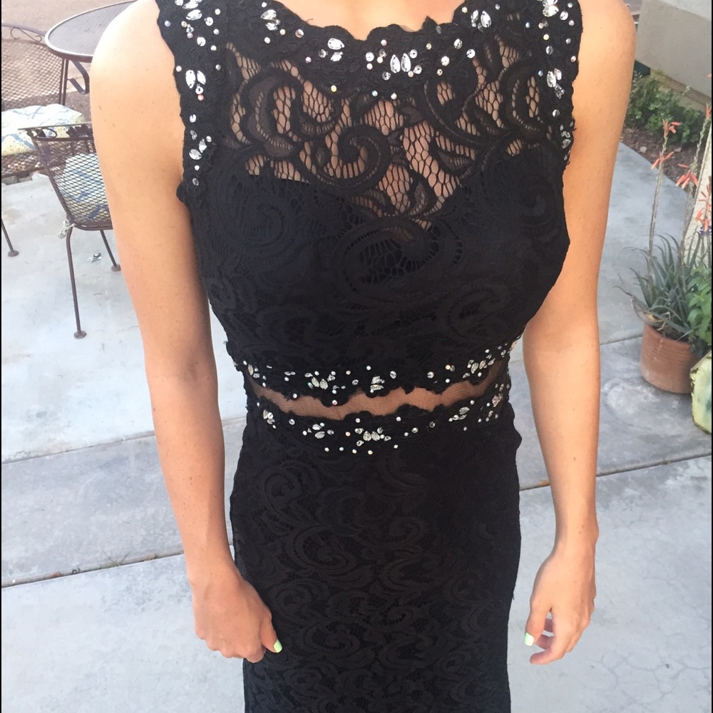 Lace Black Prom Dress