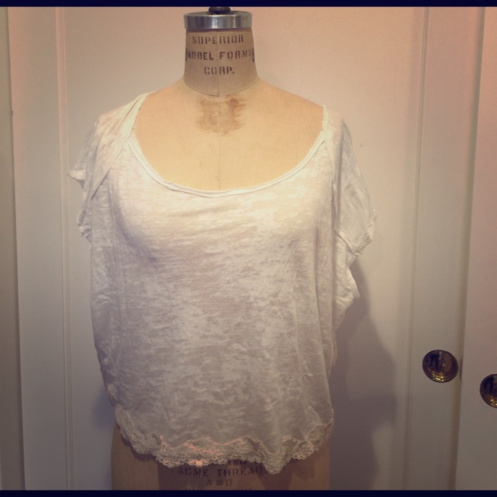 White cotton& Lace tee by Free People