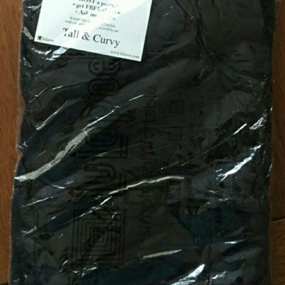 Lularoe TC Black Leggings