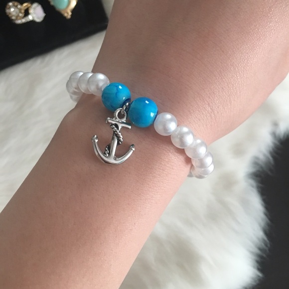 Handmade anchor pearl bracelet - Picture 2 of 2
