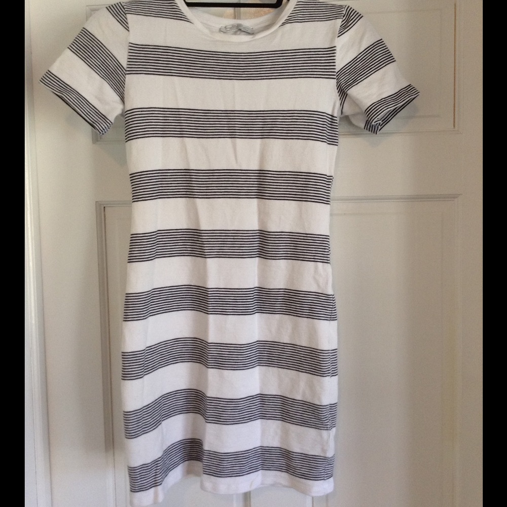 Zara Mini Dress - Picture 6 of 7