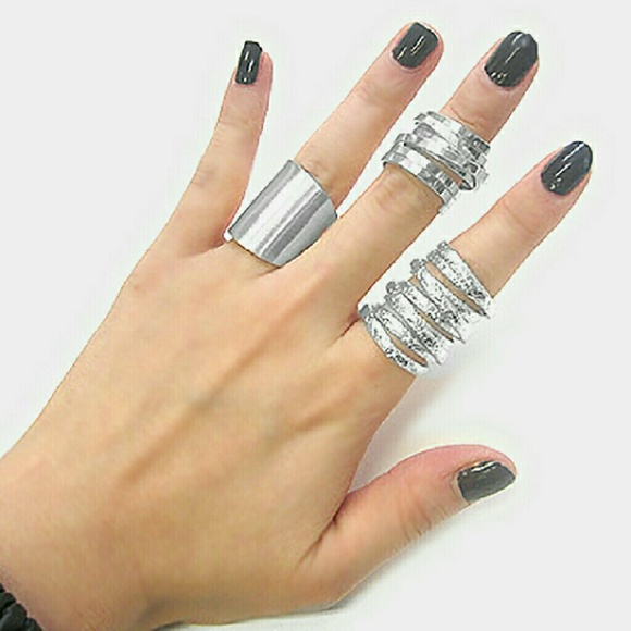 Metal Ring Set - Picture 1 of 1