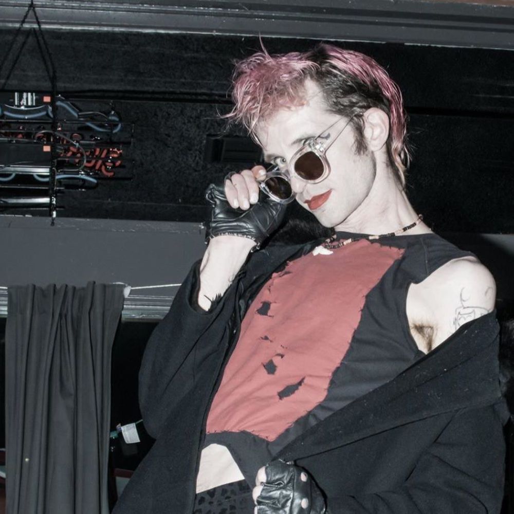 Meet your Posher, Jason