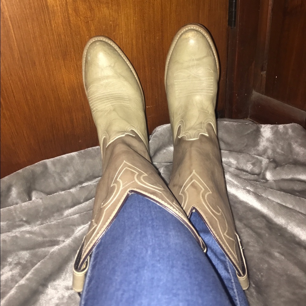 Genuine Dingo cowgirl boots
