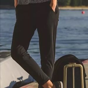 LULULEMON Departure Black Pants Size 6