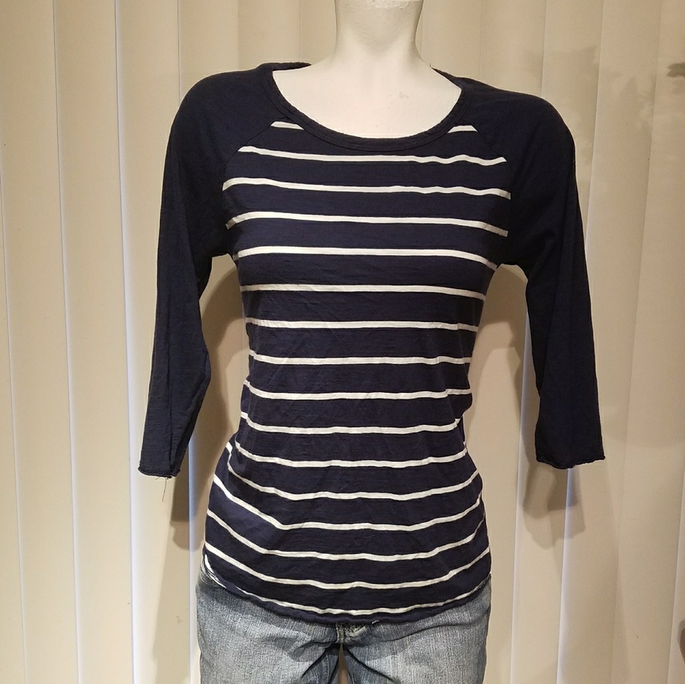 Forever 21 blue and white long sleeve to