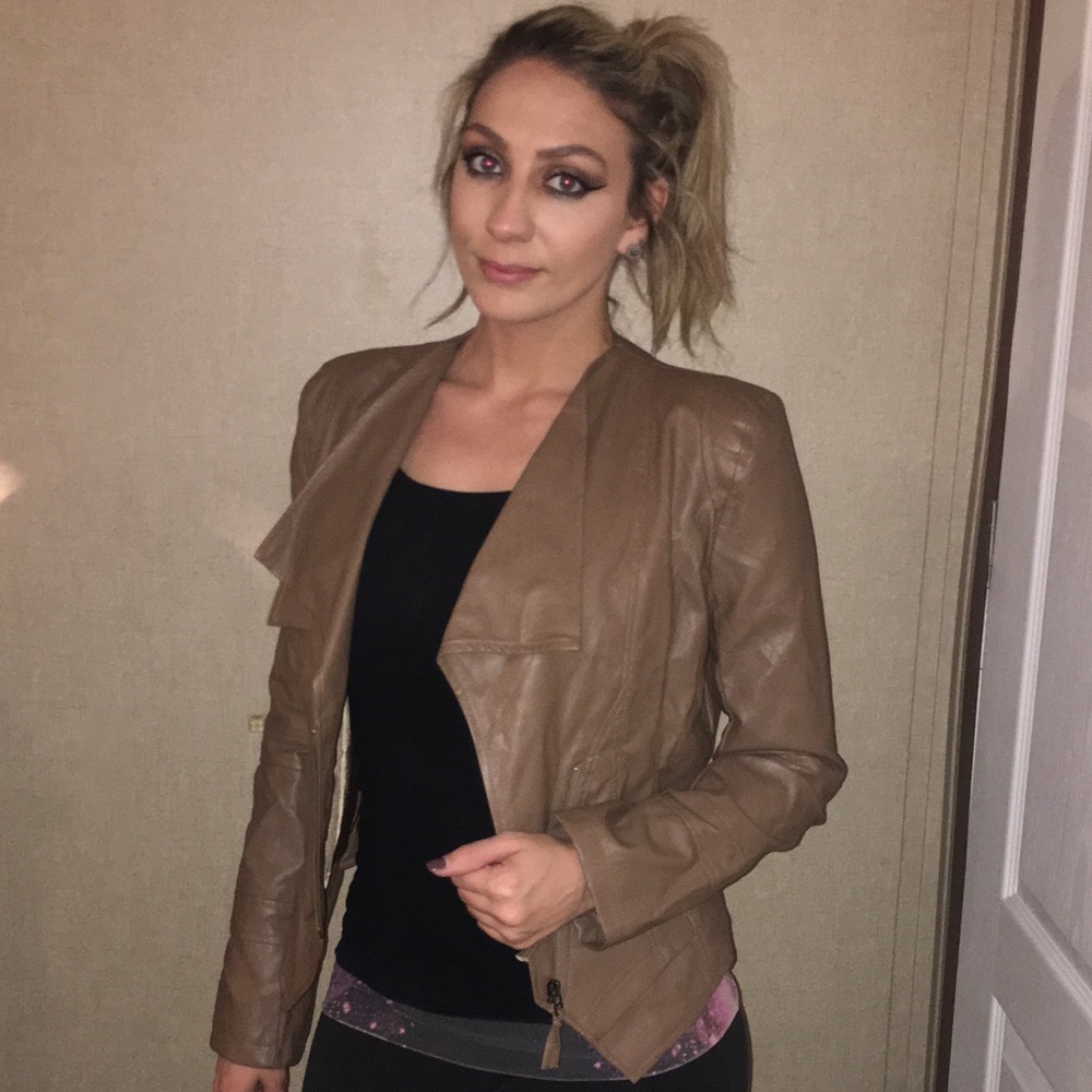 Super cute leather jacket.