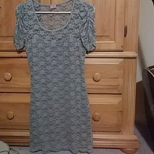 Bundle only De Dolores dress size s/m