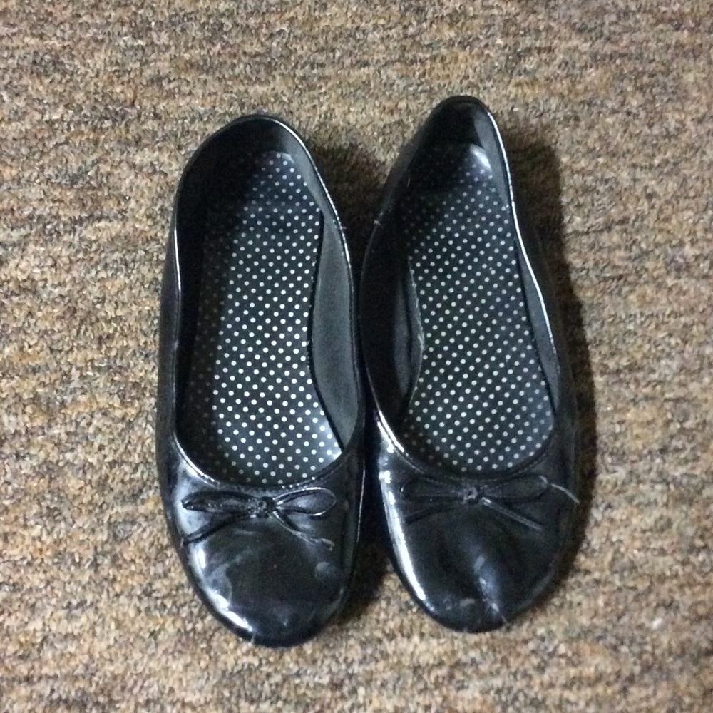 Ballet flats with bow