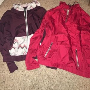 Bundle of Zumiez windbreakers!💗🌨