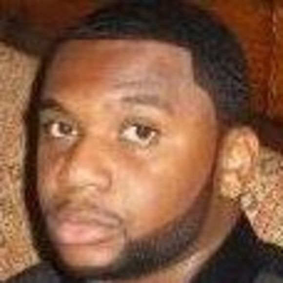 Meet your Posher, Carlos - Picture 1 of 1