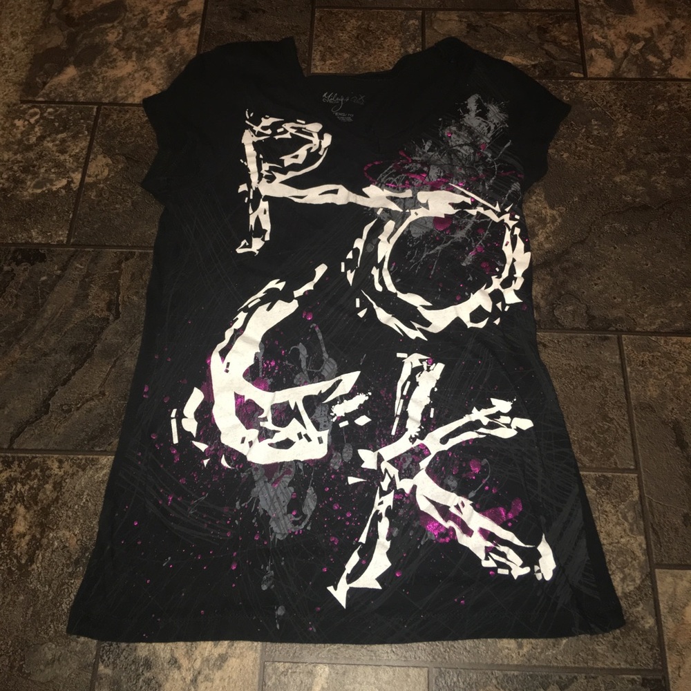 Black shirt that says rock