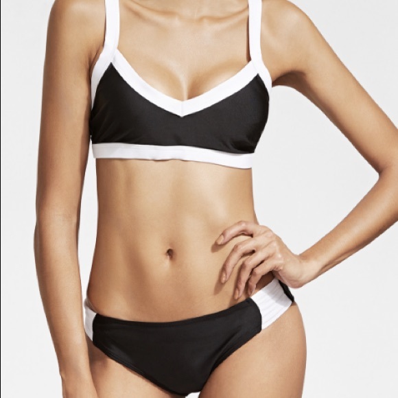 Bikini set - Picture 1 of 3