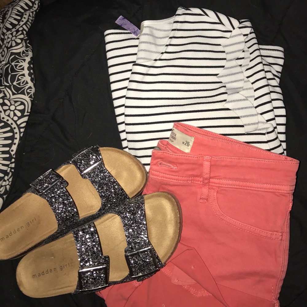SOLD❗️Dark peach colored size w26 (size 3) shorts