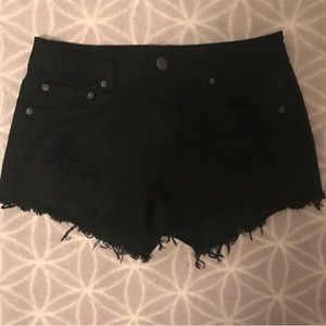 American eagle black shorts