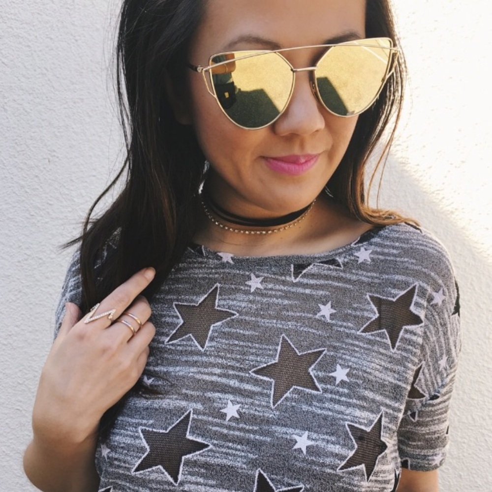 🌟LAST PAIR!🌟Gold Mirrored Sunglasses
