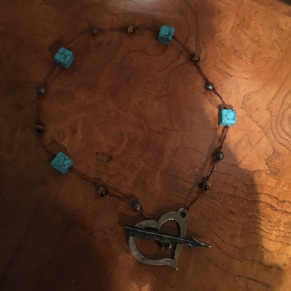 Funky heart necklace