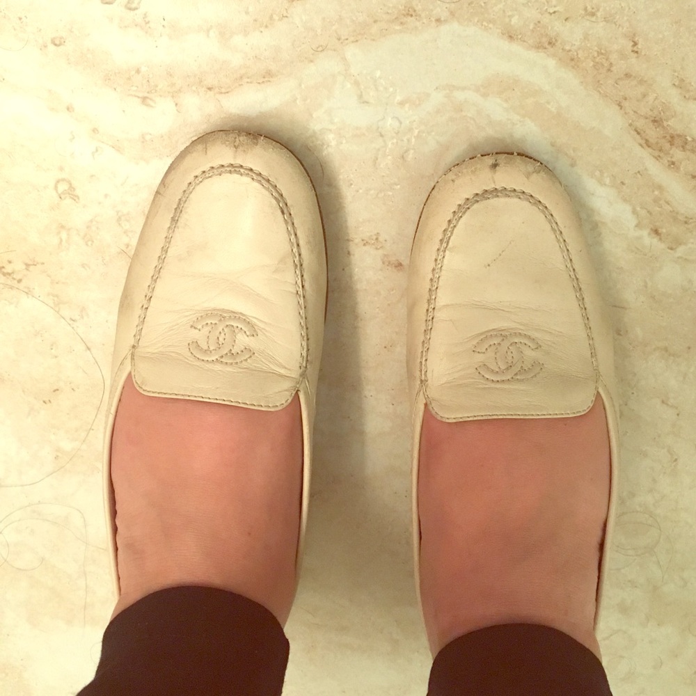 AUTHENTIC CHANEL FLATS!!!!