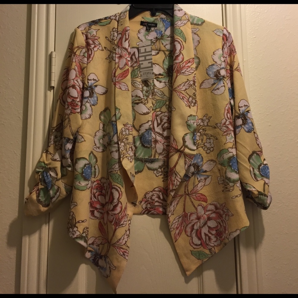 Floral cardigan/ blazer