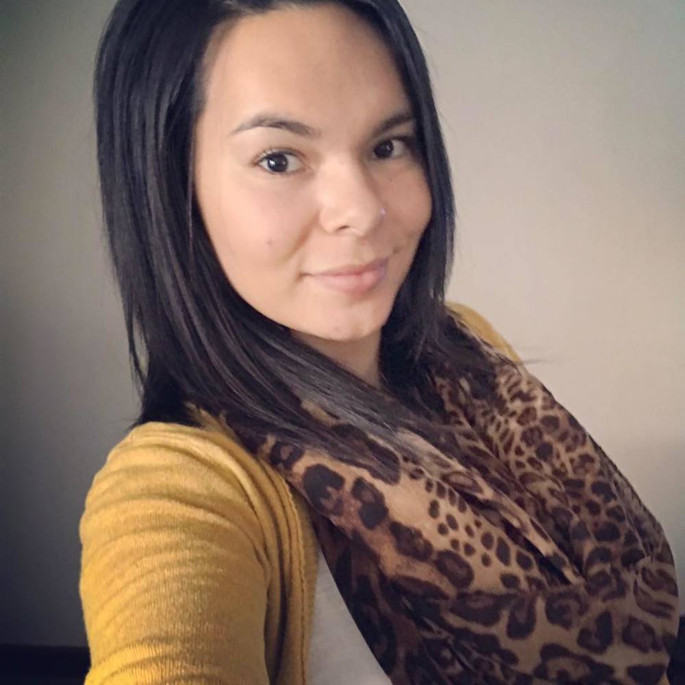 Meet your Posher, Sonya