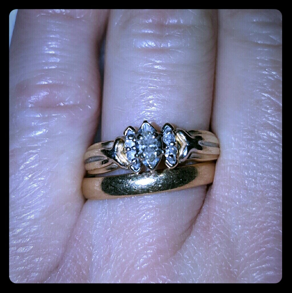 14k gold diamond rings sz7