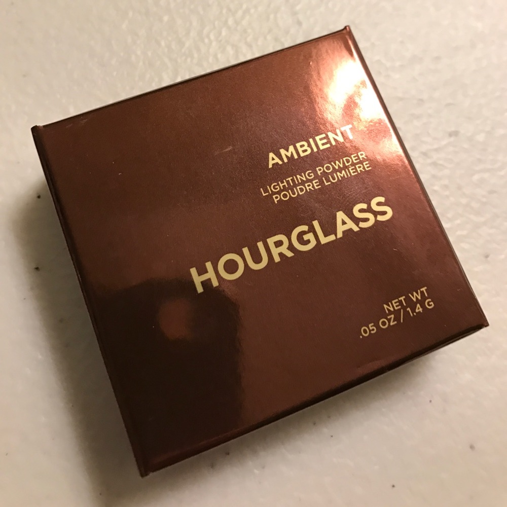 Hourglass ambient lighting highlight