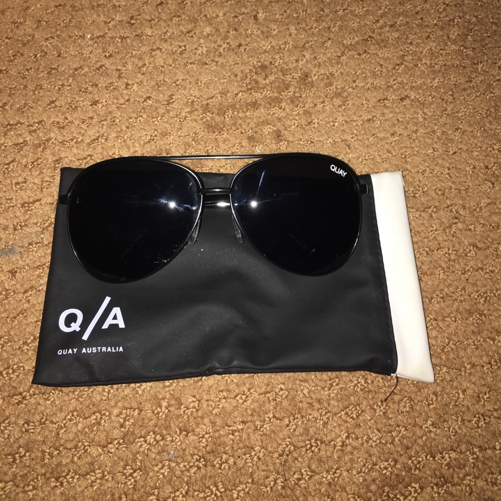 Quay Australia "Vivienne" sunglasses