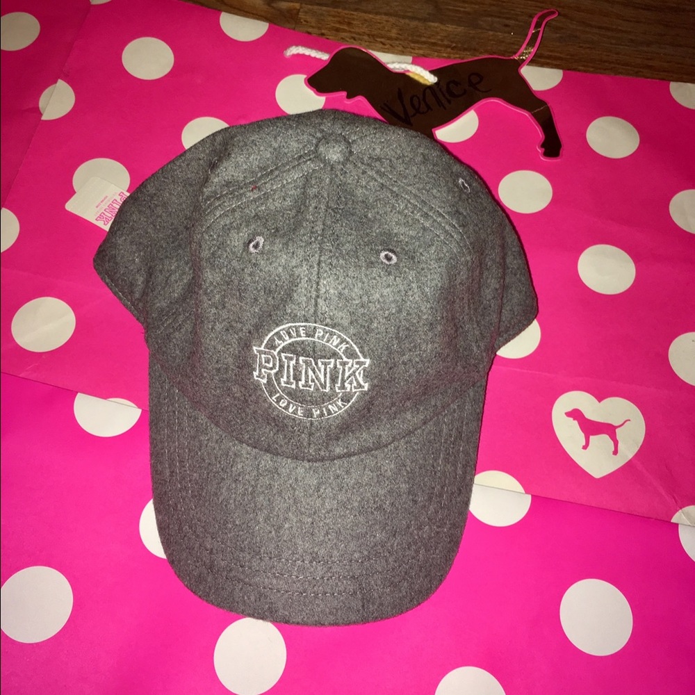 NWT VS PINK wool 
New Victoria's Secret PINK

Base