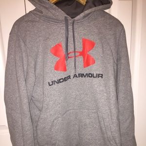 Medium under armour sweatshirt