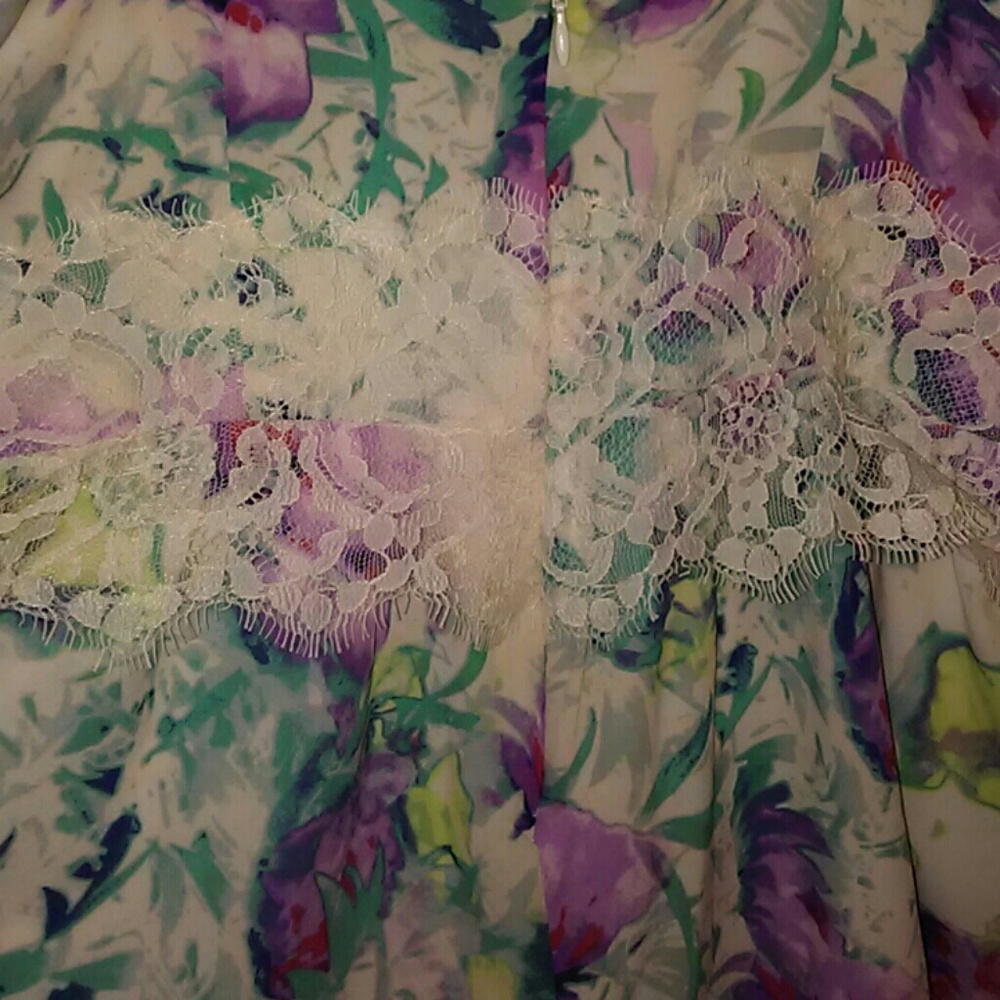 Jumpsuit - Picture 3 of 3
