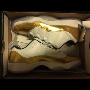 Jordan XI