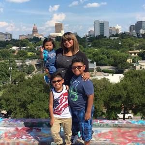 Meet your Posher, Tomas