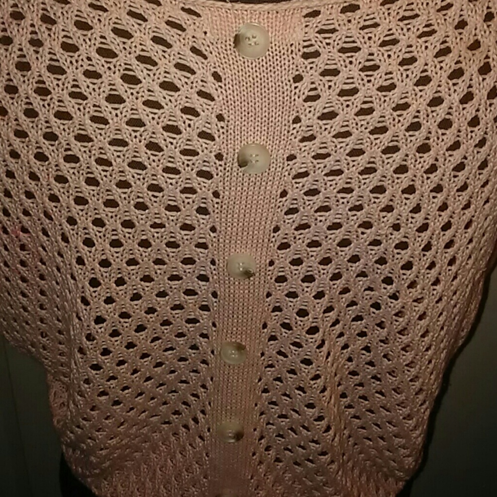 Beautiful top - Picture 4 of 4