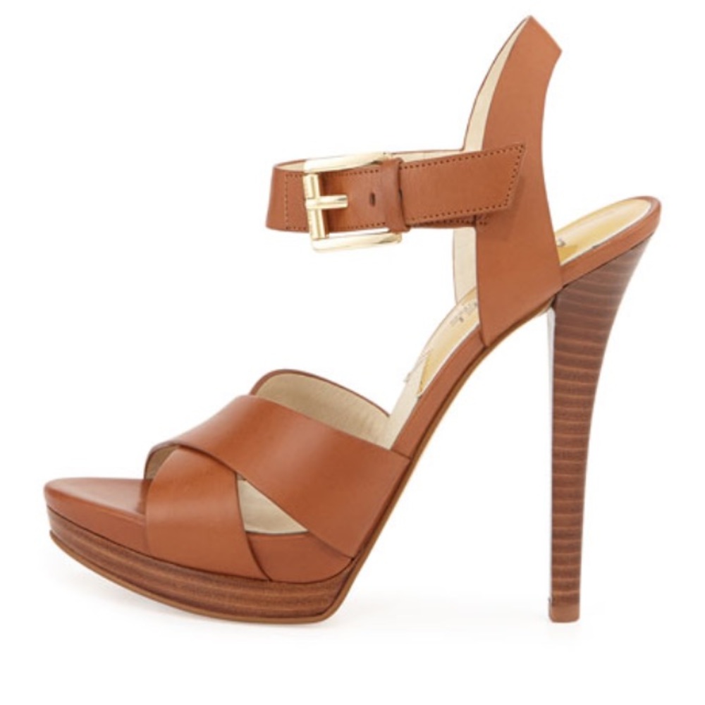Michael Kors Oksana heel