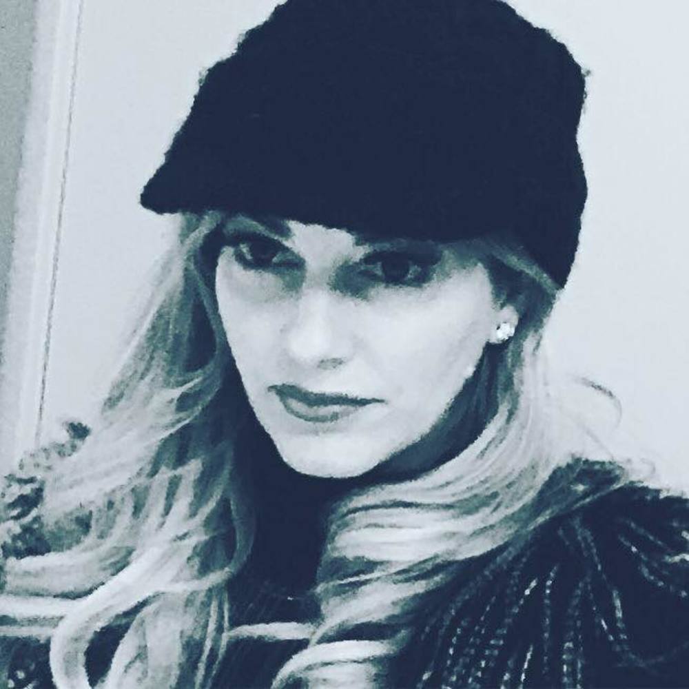 Meet your Posher, Angelica