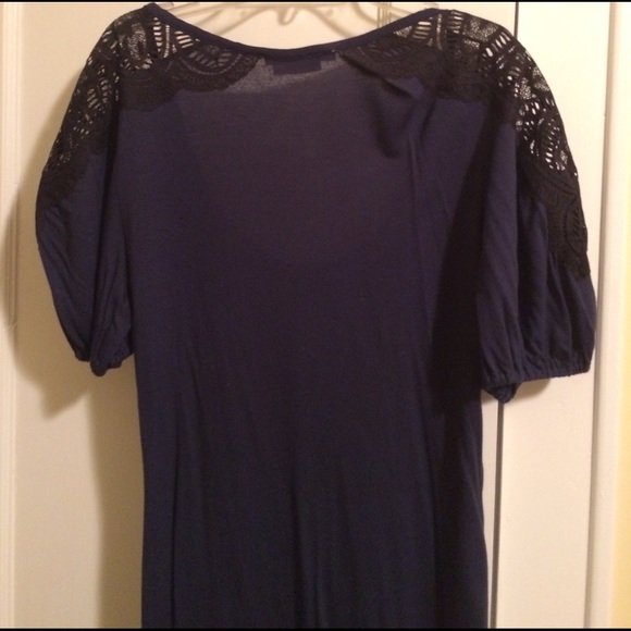 Top - Picture 3 of 3