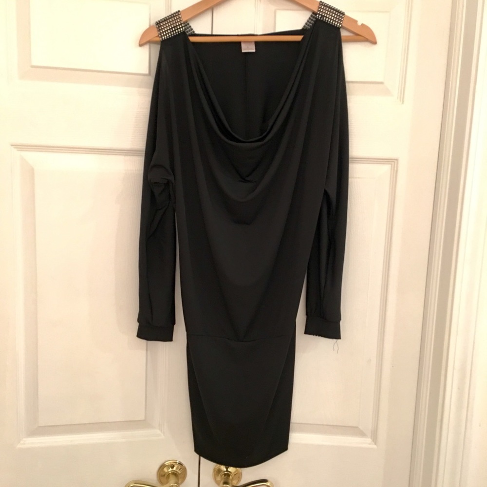 LBD - Picture 4 of 6