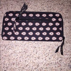 Vera Bradley pocket book purse