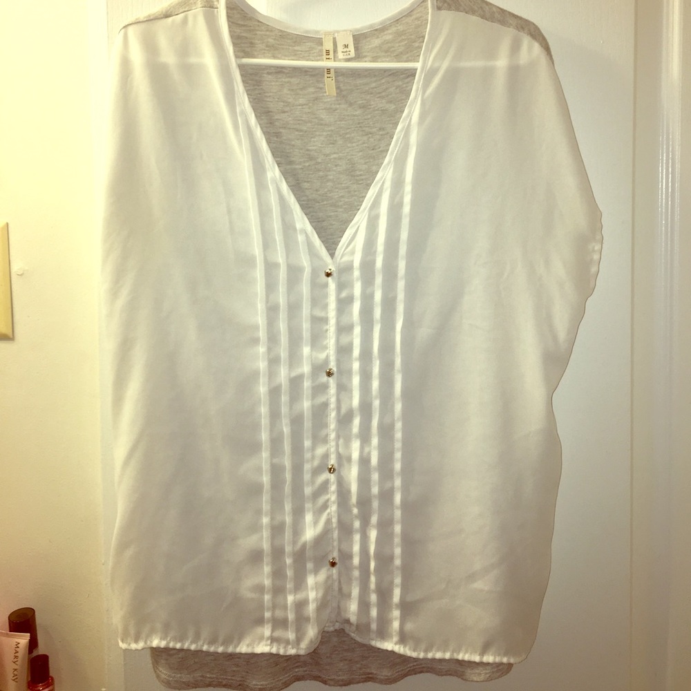 White pullover blouse