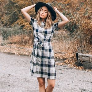 NWT Checkered plaid tie waist shirt dress