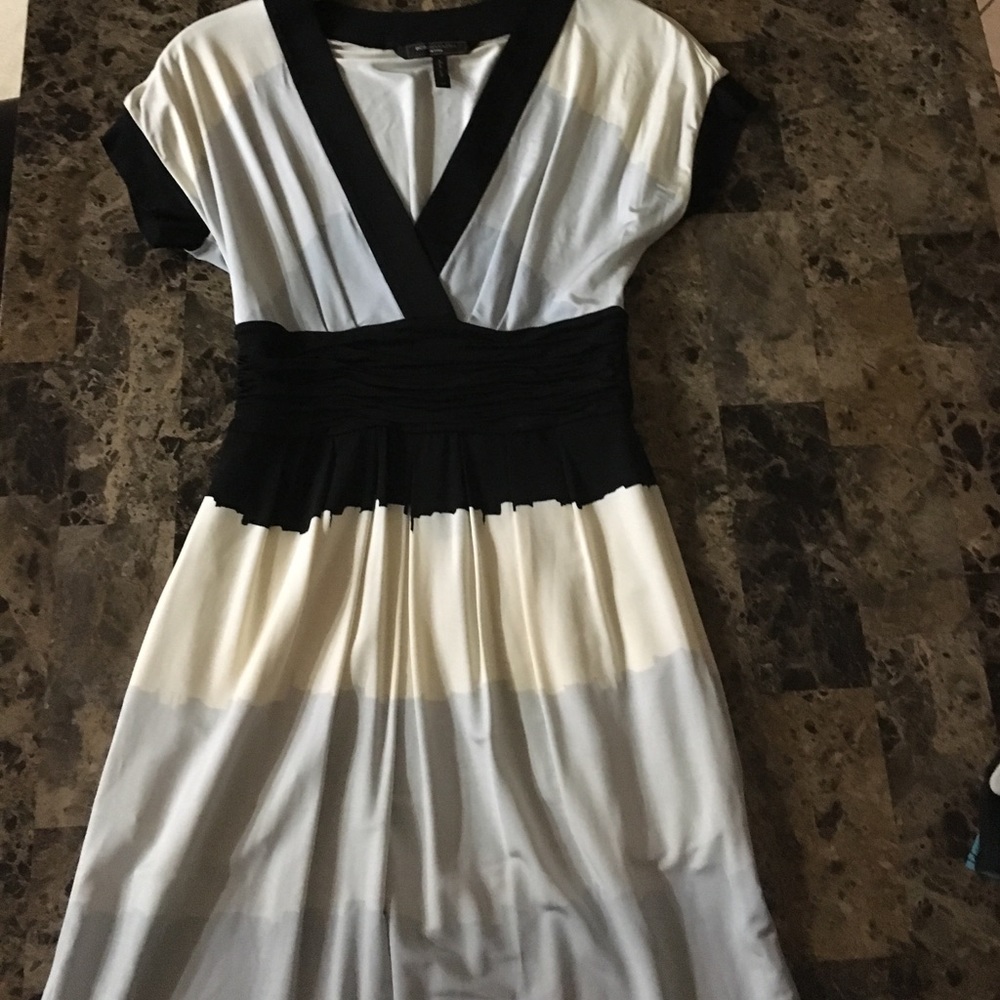 BCBG Max Azaria Dress XSP EUC