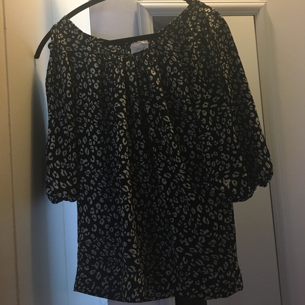 Blouse! Very comfy and gently worn