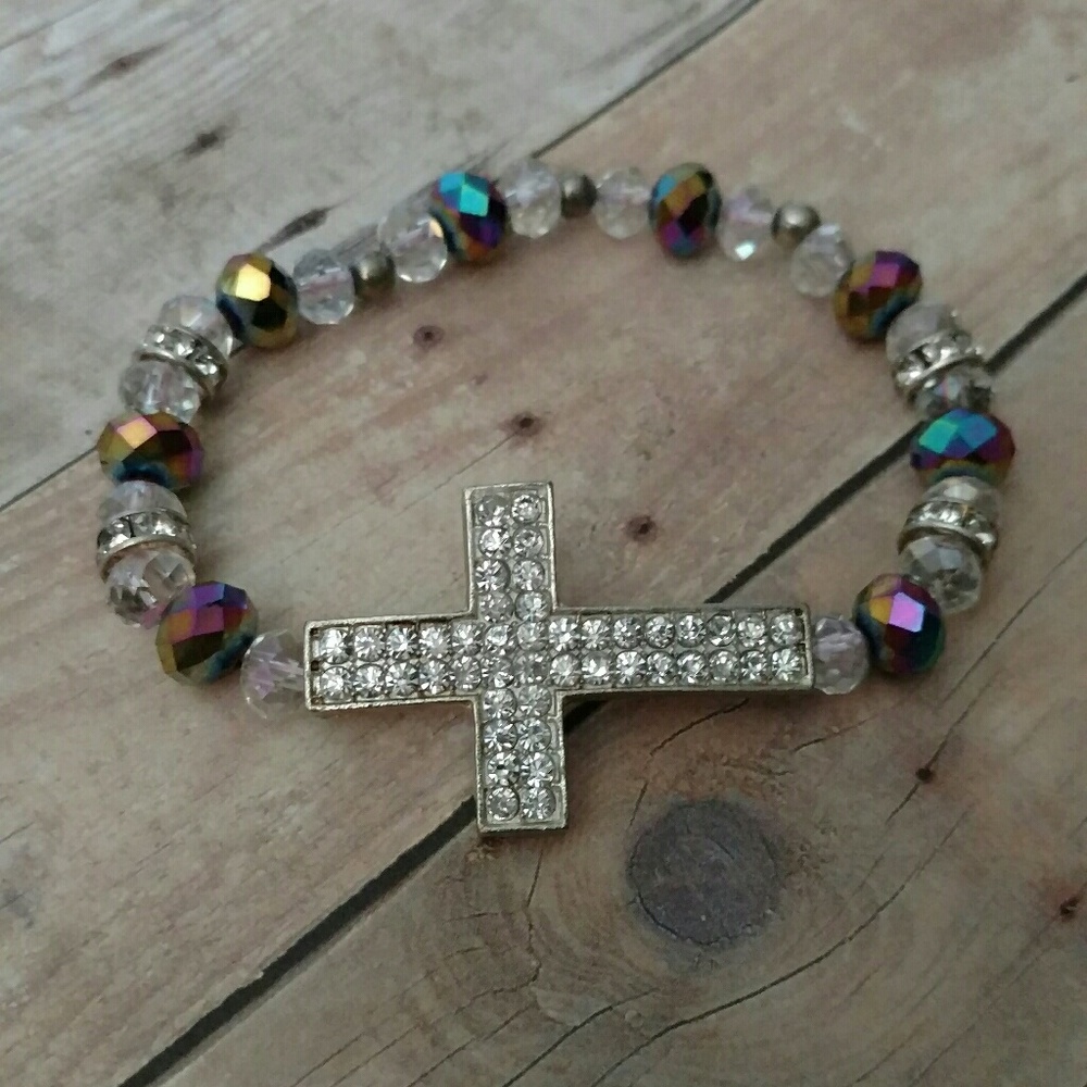 Stretchy Rhinestone cross Bracelet