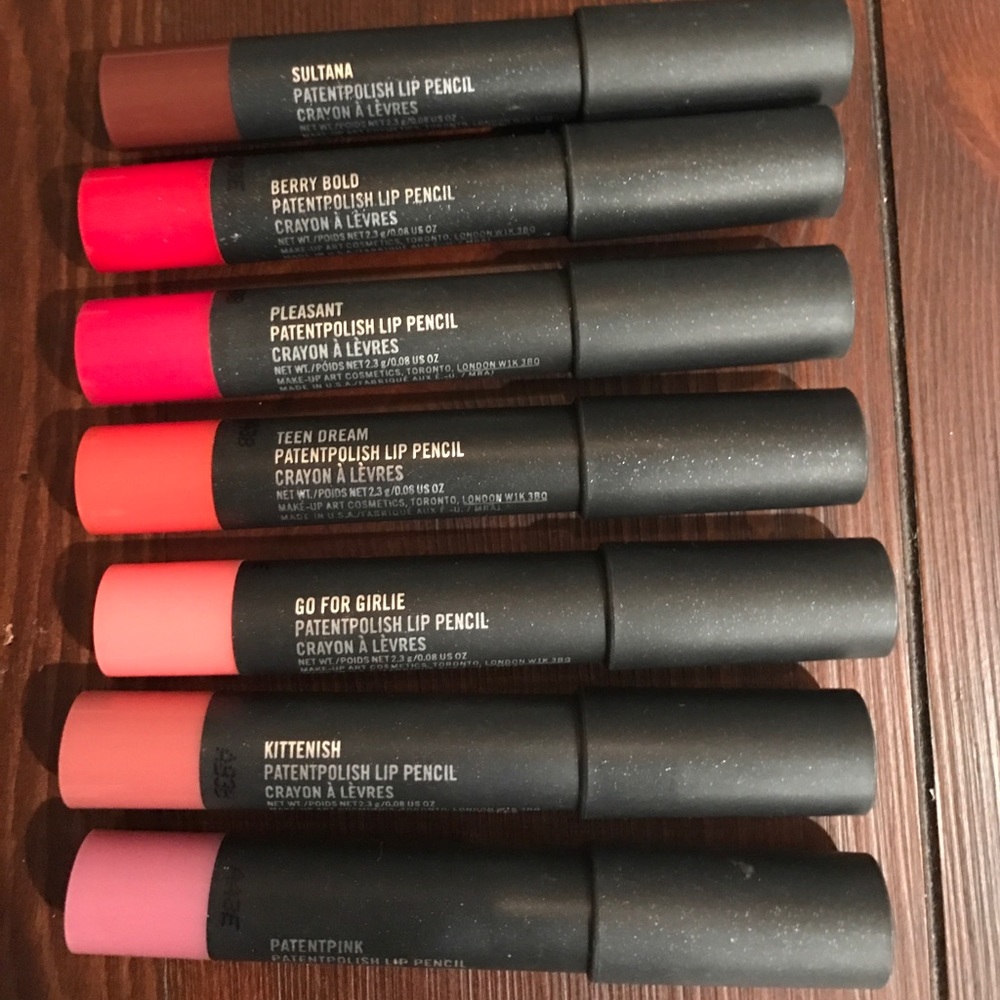 MAC patent polish lip pencils 🖤